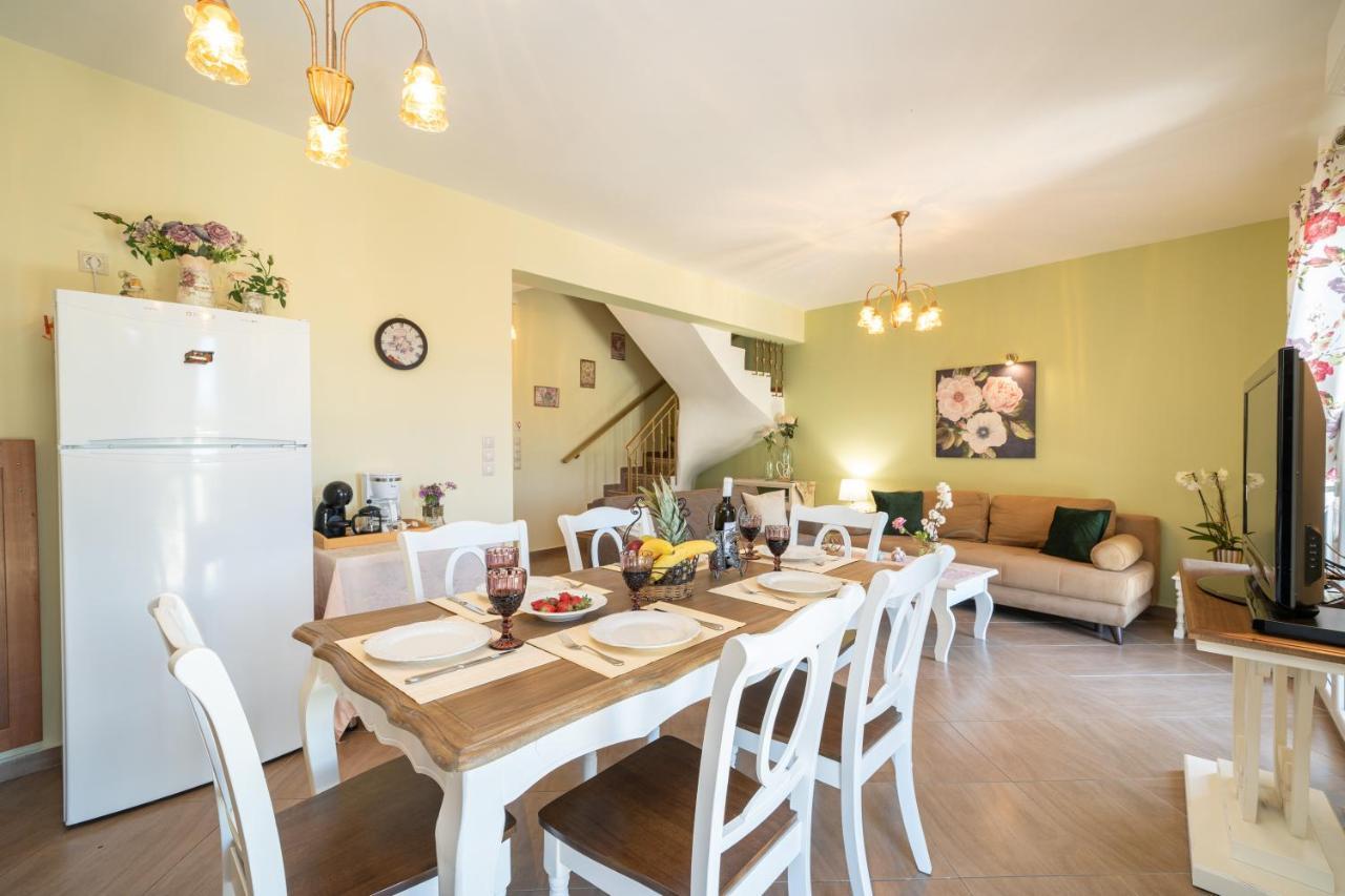 סאמי Superb Villa With Private Pool Peaceful Location מראה חיצוני תמונה