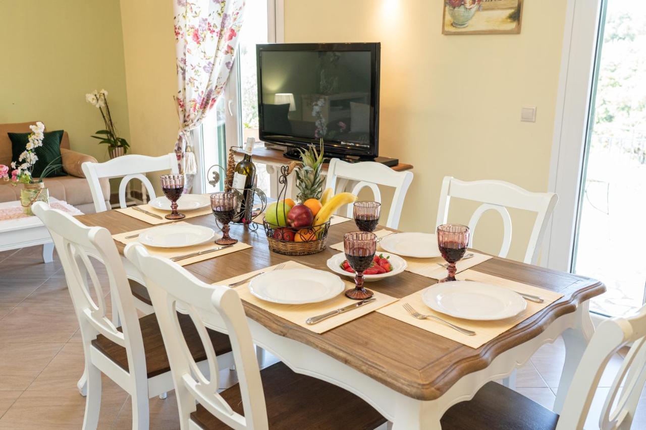 סאמי Superb Villa With Private Pool Peaceful Location מראה חיצוני תמונה
